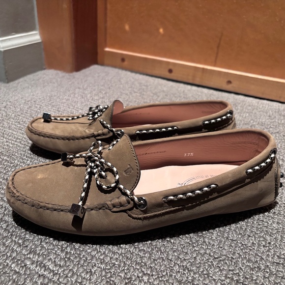Tod’s loafers - Picture 1 of 9